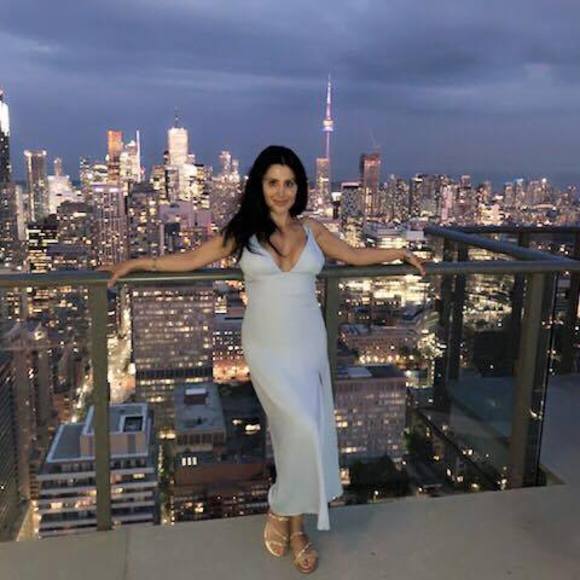 Meet your Posher, Angelica - Picture 1 of 1